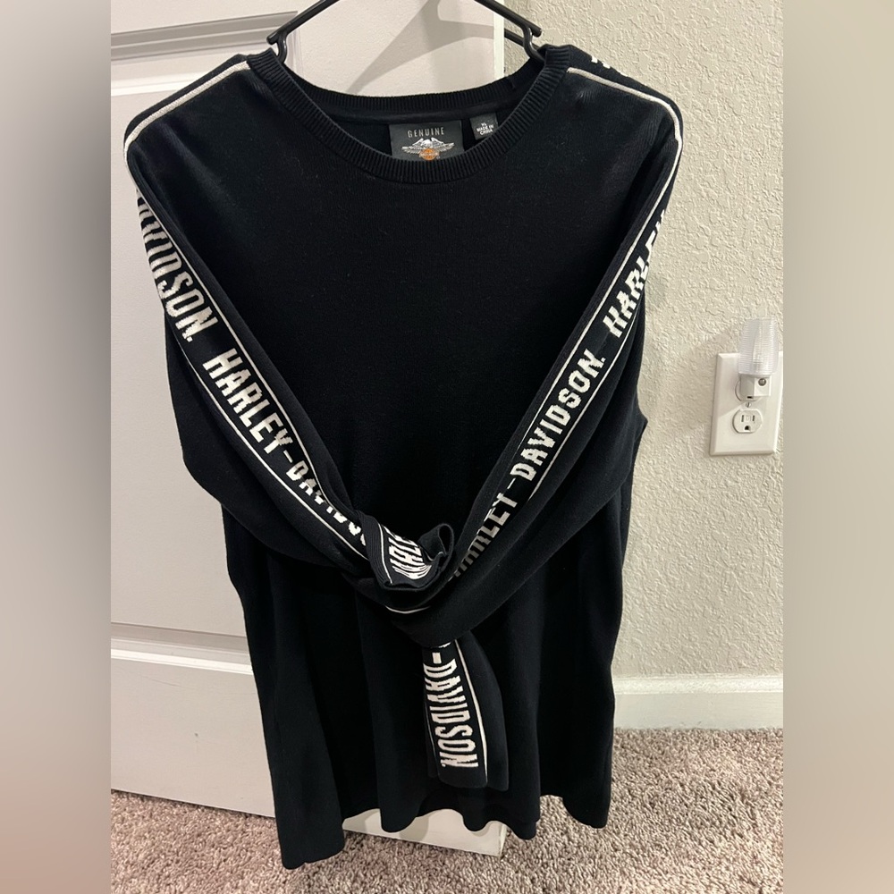 Women’s Harley Davidson long sleeve knit sweater